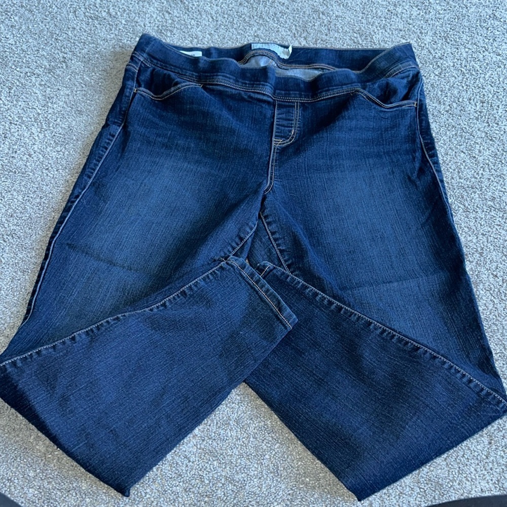 Torrid pull on jeans